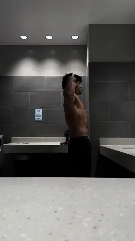 No motivation but still showing up #fyp #gym 