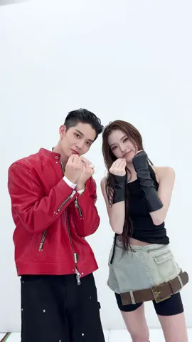 #MammaMia_challenge with #BAEJINYOUNG #izna #MAI  #배진영 @BAE JIN YOUNG 