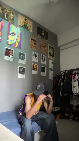 Sory la saya masi serius