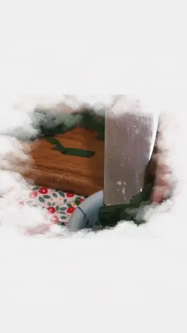 Làm việc với những người có tiêu chuẩn thấp là một kiểu mệt mỏi không tên… #giuanhungconsong #phattrienbanthan #chualanh #sach 