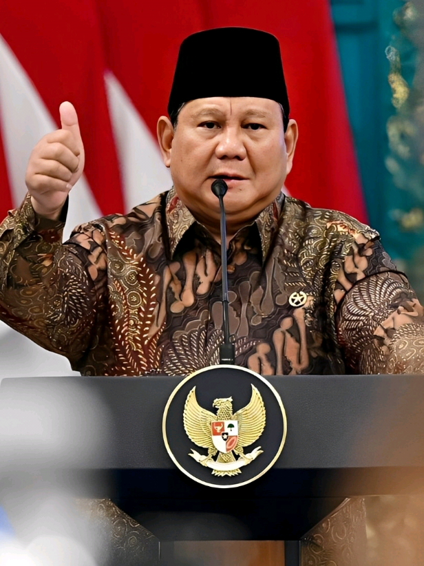 Arab Saudi Izinkan Indonesia Bangun Kampung Haji di Makkah: Terobosan Diplomatik Bersejarah Presiden Prabowo Subianto mengumumkan kabar bersejarah: Pemerintah Arab Saudi telah memberikan izin kepada Indonesia untuk membangun 