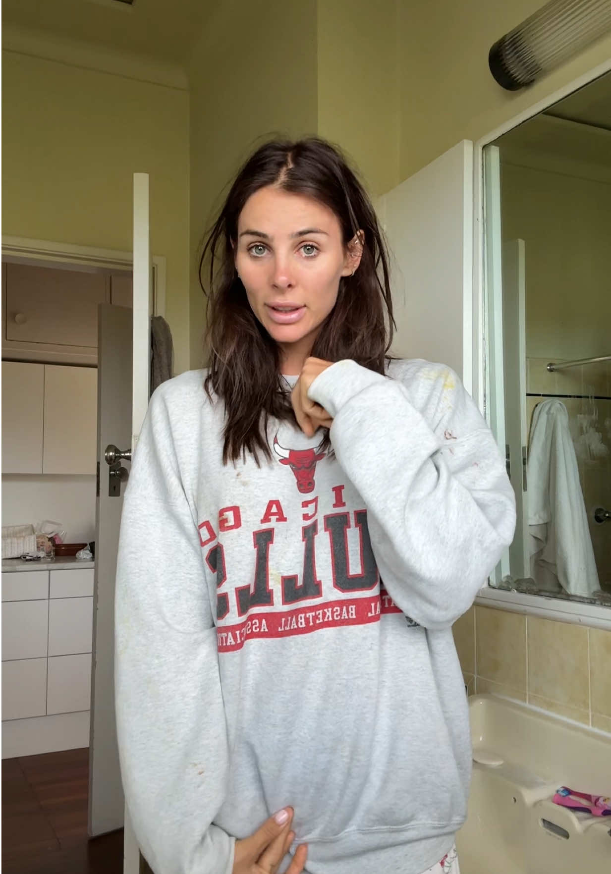 my kids and my skin are the only 2 things I have under control. can’t speak for big eddy tho 🫢 @La Roche-Posay | AD | #skincare #larocheposay #melaB3