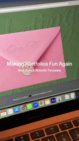 Never stress when someone asks to see your portfilio ever again!! 🎀✨💻🌷 Link in bio to shop this template x #portfoliodesign #marketingstudent #socialmediaportfolio #portfoliotips #portfoliowebsite 