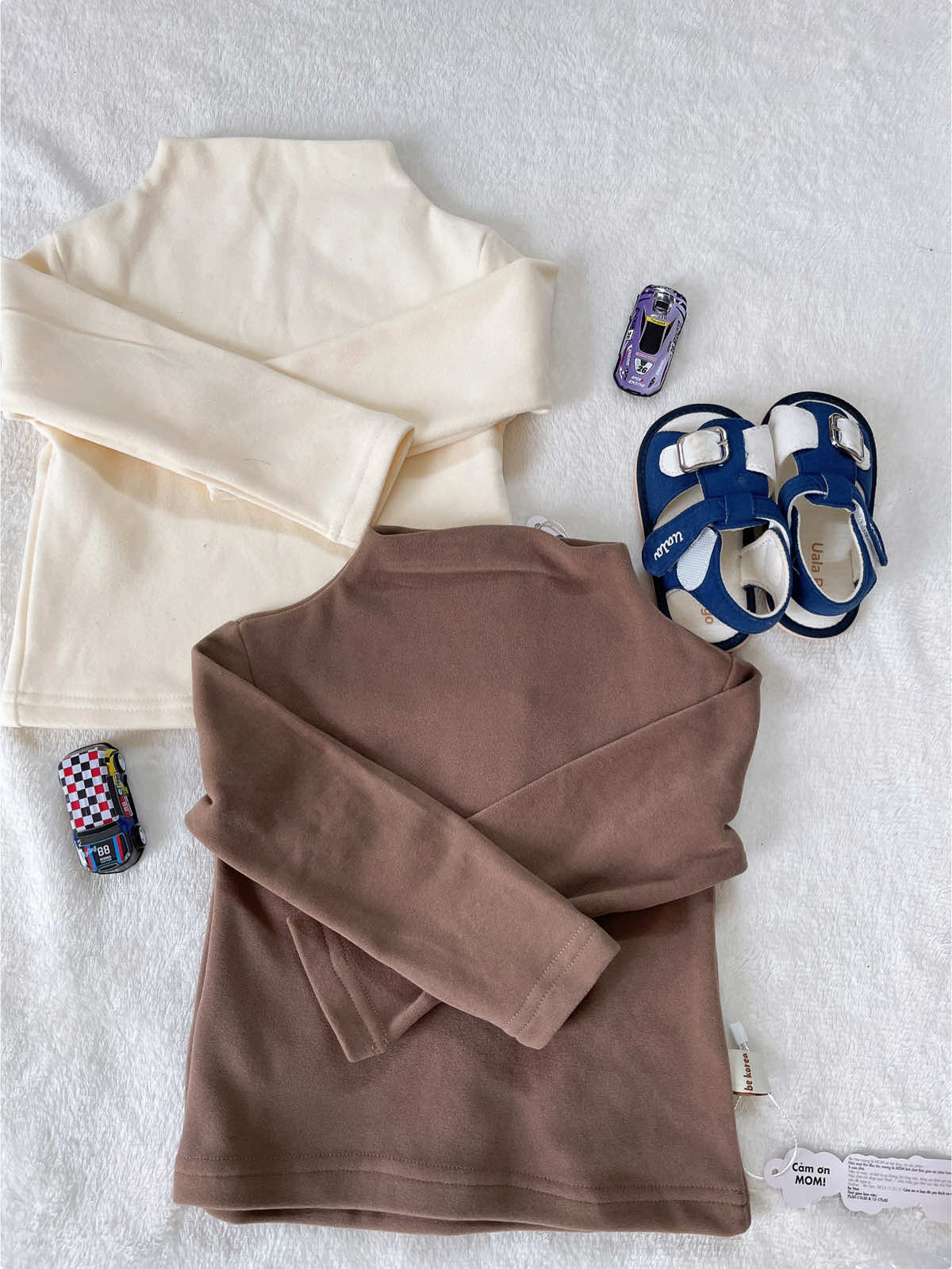 Áo giữ nhiệt cho bé #thoitrangtreemcaocap #dothudongchobe #thoitrangxuhuong2025 #aogiunhiet #xuhuong 