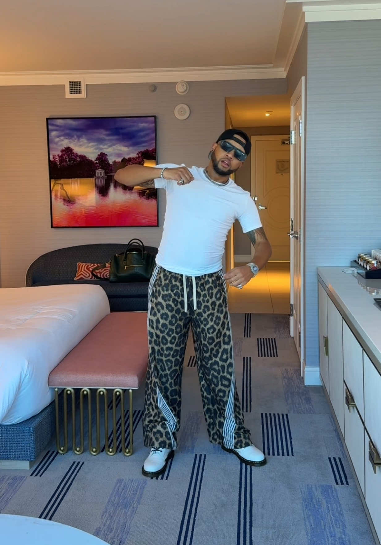 Cutthroat 🧌🎃 #halloween #robot 