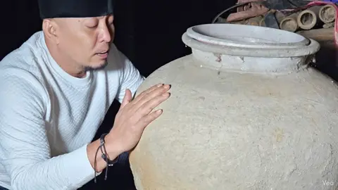 ALHAMDULILLAH SAAT INI SUDAH BANYAK ORANG TERBANTU SEMENJAK RITUAL PESUGIHAN INI TERSEBAR BANYAK ORANG YANG TERBANTU #ritual #masyaallahtabarakkallah #viralvideo #pesugihan #kangujangbustomi 