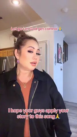 I hope this video/ song can reach to people that really need God. Let go let God get the control on everything, don’t hold on tight to your self, you will have pain. #letgoletgod #letgoandletgod #God#anxietyletgodhavecontrol #followjesus✝️✝️ 