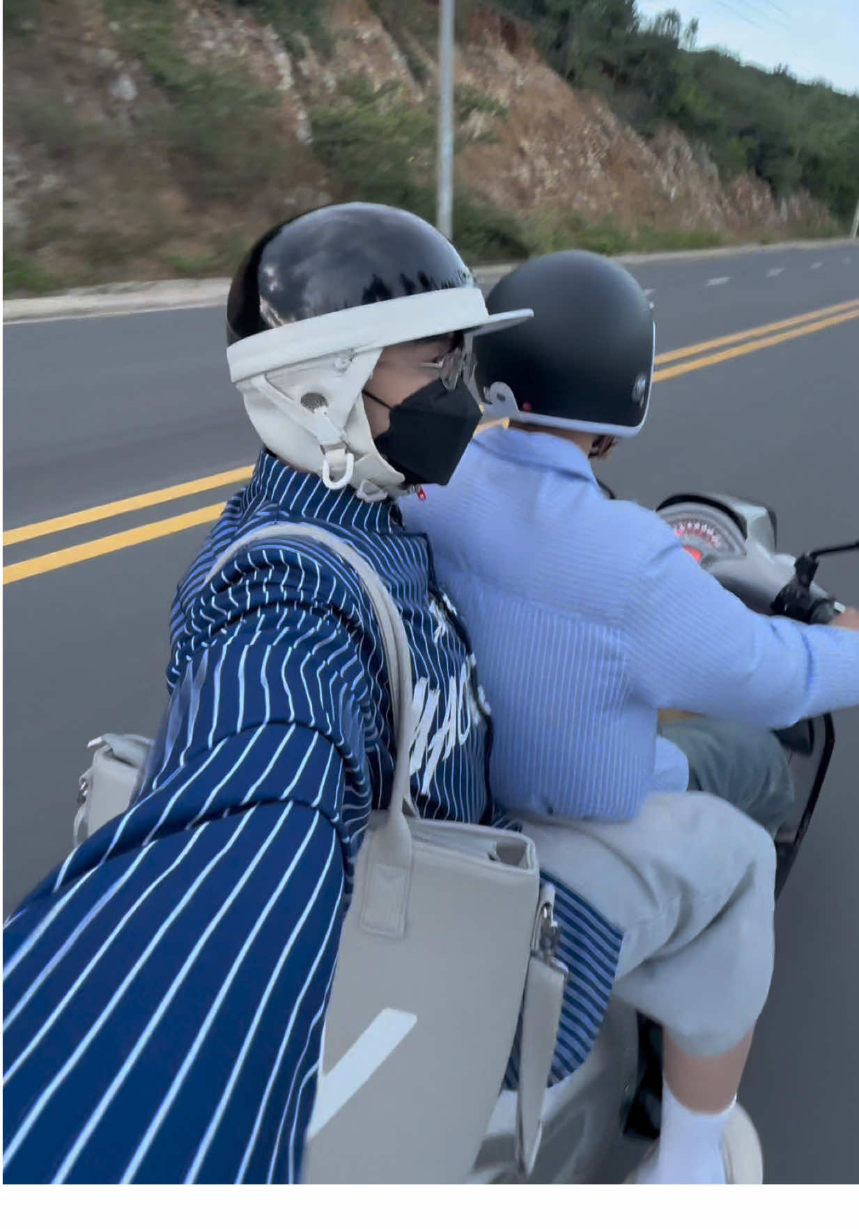 🩵💦🌊🌎🛵🫧👨‍❤️‍👨🍉#nhatrangcity #vespa #CapCut #xuhuongtiktok 