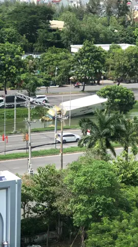 view đi học ở campus #xuhuong #daihocvanhien #vhu 