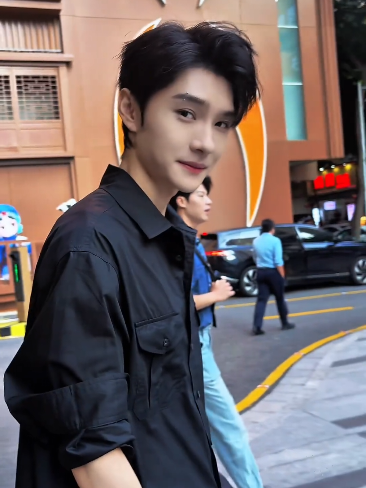 ไม่ให้หลงยังไงไหว #หวังอี้เหล่ย #wangyilei王译磊 #wangyilei #王译磊 #fyp 