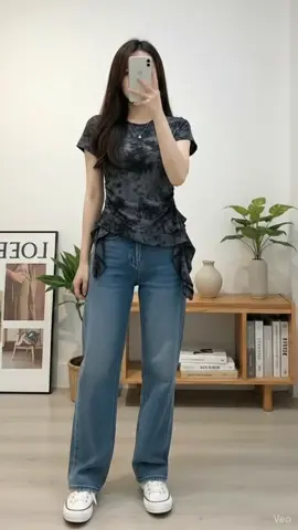 เสื้อยืดเเขนสั้นคอกลมทรงเข้ารูป #เสื้อผ้าแฟชั่น #เสื้อผ้าผู้หญิง #เสื้อยืด #ของดีบอกต่อ #fyp 