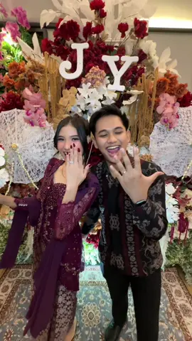 🗣️: nanti lamaran ga ada nangis nangis lah ya kan baru lamaran