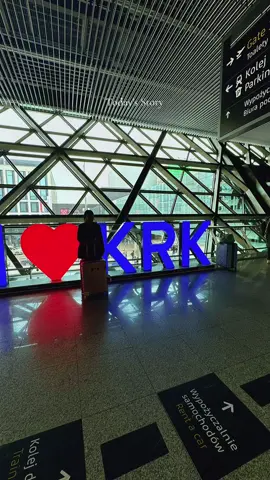 I didn’t expect that the  Old Town Krakow, Poland  is beautiful #krakowpoland #poland #europe 