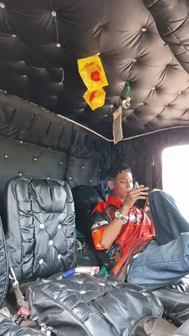 berangkat di anggurken,te berangkat jadi pengangguran😊