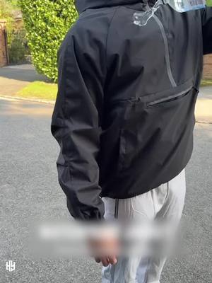 Men's Windproof and Waterproof Outdoor Jacket