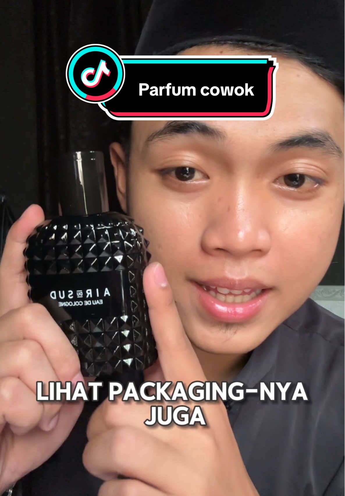 Cowok cowok wajib beli ini sihhh .. aslli wanginya cowok bgtt🤩 #airdusud #airdusudperfume #parfumecowok #parfumereccomended #parfumecowokrecommeded 
