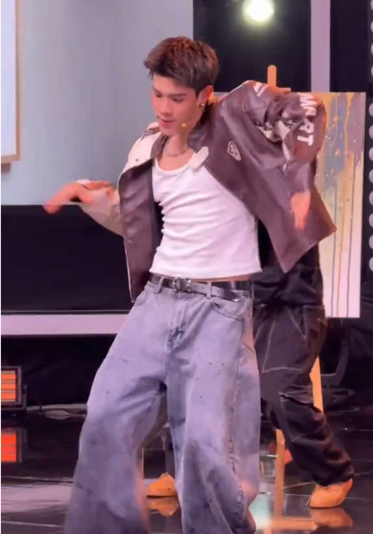 FOURTH FOCUS CAM 'Side To Side'  💥 at #ThailandMusicCountdown ❤️‍🔥 @Fourth  #SideToSide_FOURTHftMABELZ  #Fourthnattawat #TMC2025 