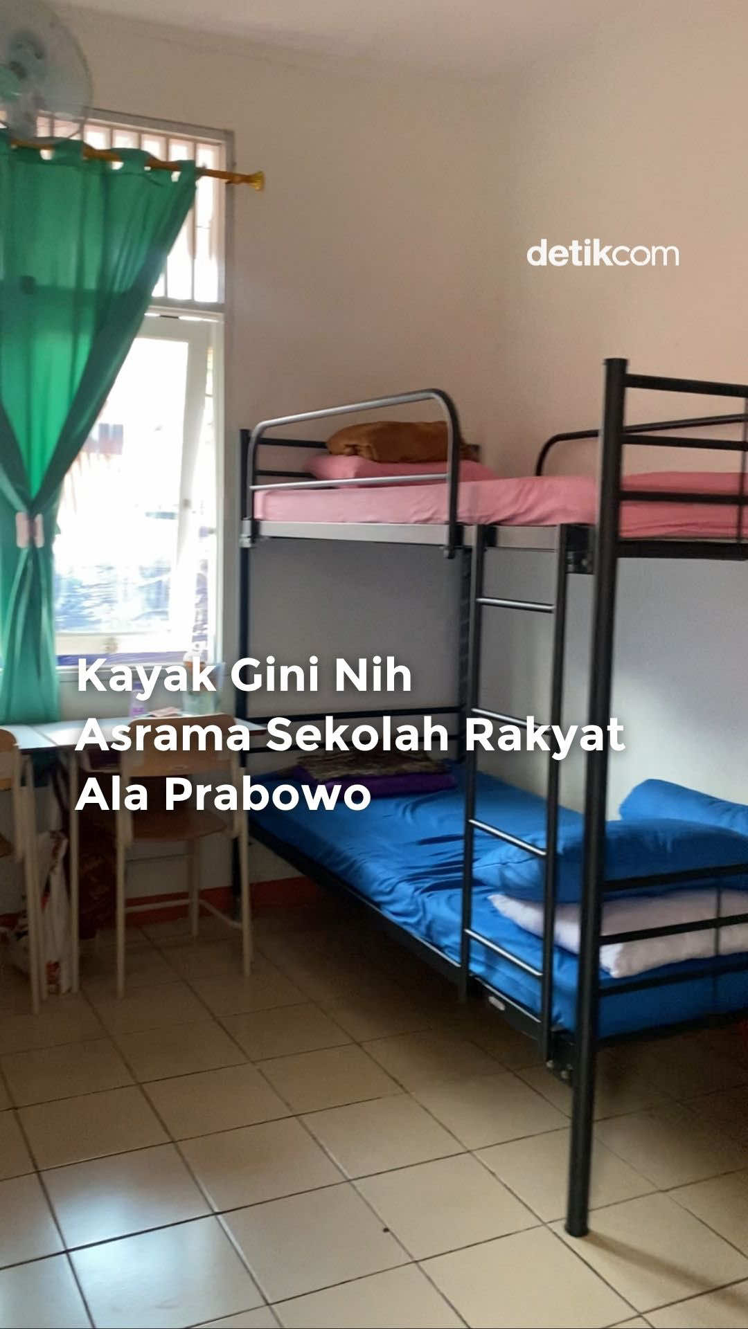 Sebanyak 180 siswa SRMA 13 Bekasi tinggal di asrama yang terbagi menjadi dua gedung, putra dan putri, masing-masing dengan 25 kamar. Setiap kamar diisi empat siswa dan dilengkapi fasilitas seperti ranjang susun, meja belajar, lemari, serta area mencuci dan kamar mandi bersama. Peran wali asrama menjadi kunci dalam mendampingi siswa menjalani kehidupan sehari-hari. Mereka tidak hanya mengawasi, tetapi juga membimbing dan membina kedisiplinan.  Kehidupan di asrama ini mengajarkan siswa untuk mandiri, berbagi, dan bertanggung jawab dalam lingkungan yang mendukung pembentukan karakter. Baca berita selengkapnya hanya di detik.com!  Creator: Dio  #detikcom #reels #mediasosial #sekolahrakyat #asrama