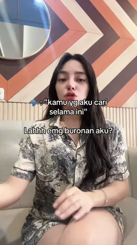 Sombongg beutt ya abg