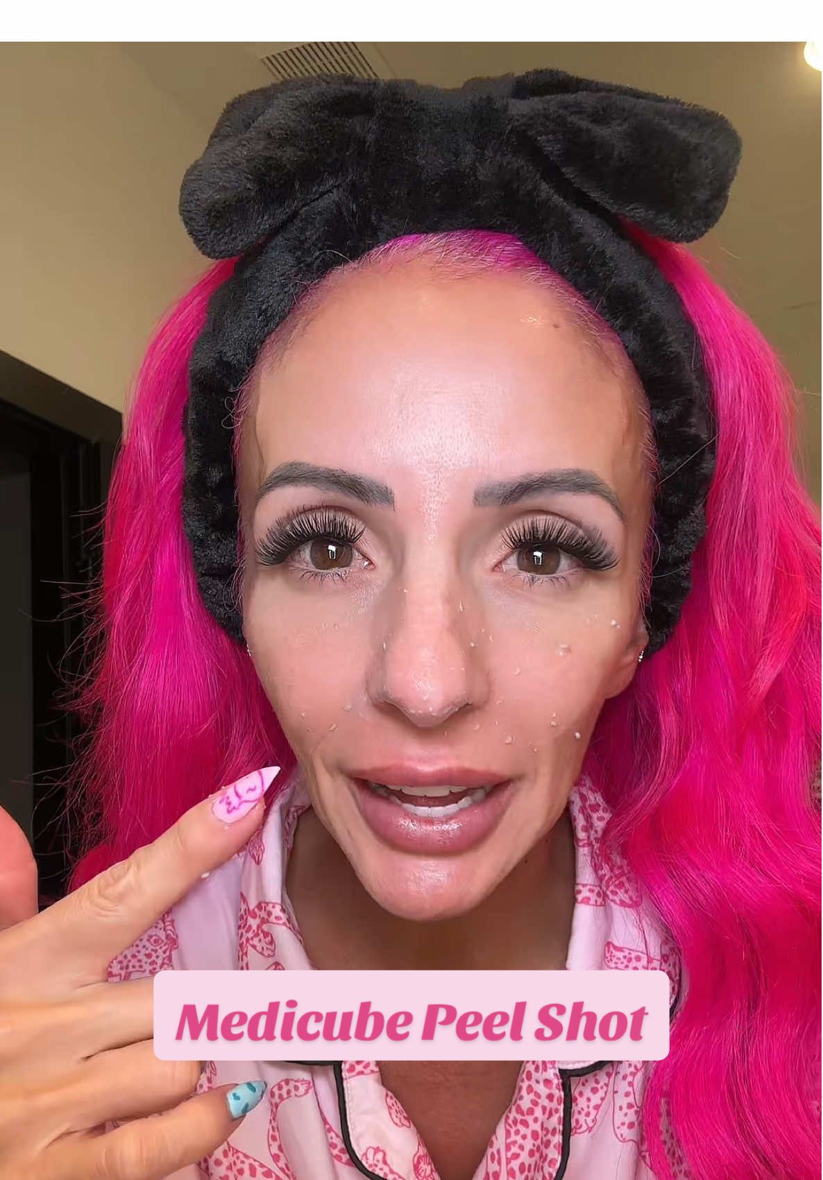 #koreanskincare #medicube #peelshot #tiktokshopcreatorpicks 