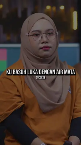 Kubasuh Luka Dengan Air Mata - Success Cover Indah Yastami  #sucsess  #fyp  #malaysiatiktok  #slowrock  #lagulegend 