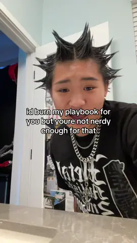 and then let teds crazy ex gf blow it up #himym #trend #relatable #barneystinson #robinsparkles 