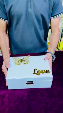 Your wife deserves This Special jewelry Gift Box🎁🥰💝#giftideas #giftbox #jewelrybox #giftforwife #unfreezemyacount 