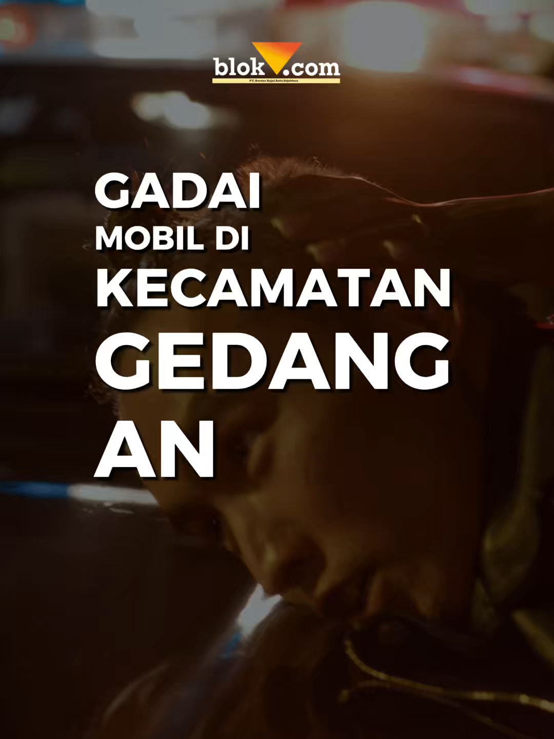 Satreskrim Polres Malang kembali mengungkap kasus penipuan bermodus gadai mobil yang terjadi di wilayah Kecamatan Gedangan. Seorang pria berinisial A (33), warga Jalan Welirang, Kecamatan Kepanjen, ditangkap polisi setelah diduga menipu korban hingga puluhan juta rupiah. Kasus ini bermula saat korban berinisial S (43), warga Desa Sumberejo, Kecamatan Gedangan, tergiur tawaran gadai mobil dari pelaku. A menawarkan satu unit Toyota Avanza seolah-olah miliknya dengan nilai gadai Rp25 juta untuk jangka waktu dua bulan. Beberapa hari berselang, pelaku kembali meminta tambahan uang dengan alasan kebutuhan mendesak, hingga total uang yang diserahkan korban mencapai Rp32,5 juta. Namun, belakangan korban mengetahui bahwa mobil yang dijadikan jaminan ternyata bukan milik pelaku, melainkan mobil rental. Selengkapnya kunjungi website www.blok-a.com #infomalang #infomalangraya #penipuan #pegadaian #mobil