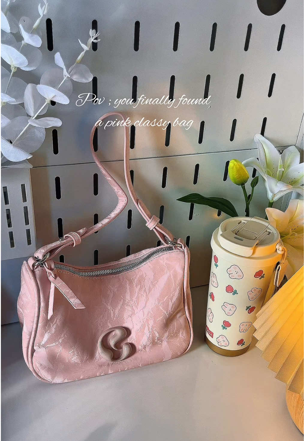 Classy pink bag . Two way bag ✨ #classybag #twowaybag #bags #shoulderbag #slingbag 