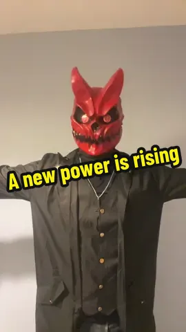 A new power is rising #razemorningstar #corruptedcrewfamily #lotr #saruman #christopherlee 