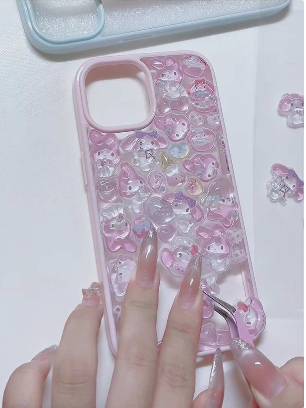 Customize cute mobile phone case#iphonecases #DIY #customcases #stickers #diyphonecase 