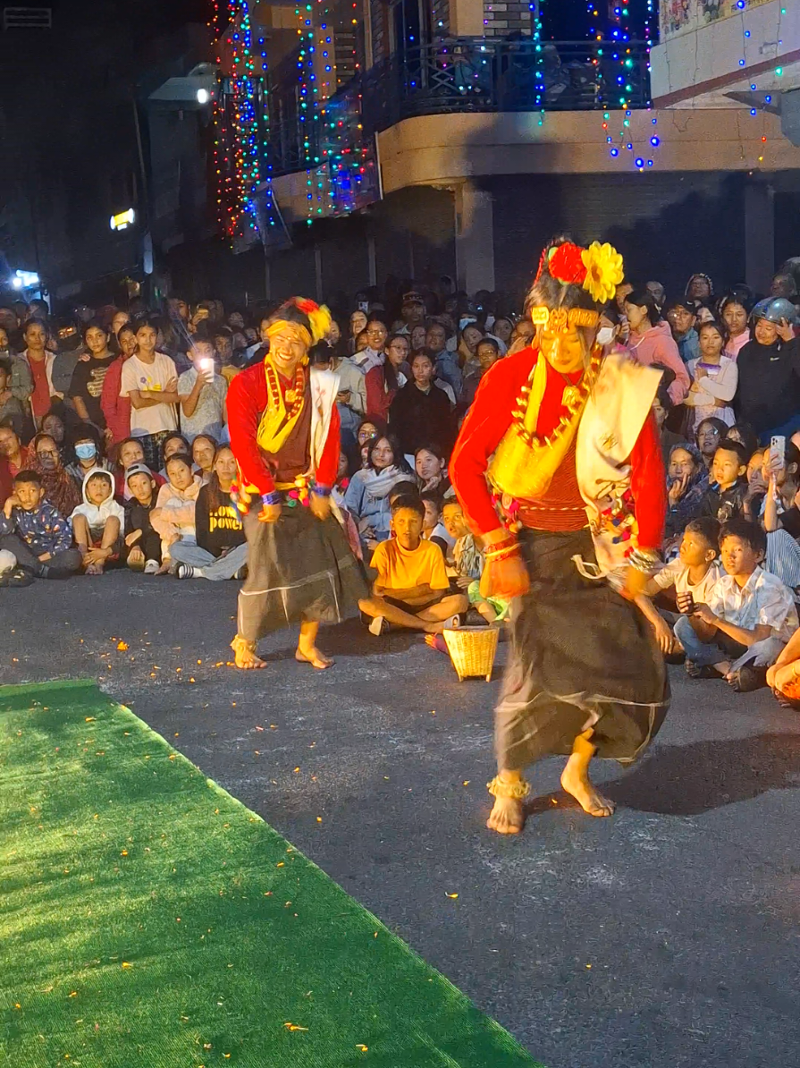 #Tipical Kauda Dance💃💃 by two cuties n beauties❤️❤️😘 sis..@that.gurl_jiyaa💗🫢  @स्याङ्जाली डान्सर ❤️❤️😘 at Rambazar Pokhara..2082 vailo.@Asmita chhetrii @lekhkumari5 @Ramesh Chhetri🇳🇵🇳🇵🇳🇵 .🥀❤️#💗💗💗❤️❤️❤️ #foryoupage #goviralvideo #❤️💕❤️💕🙏🙏❤️❤️❤️ 