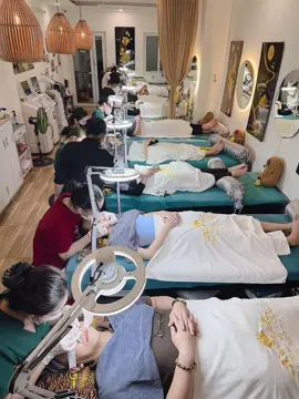 Hoạt động ca sáng 21/10 #chamsocdamun#chamsocdaseo#chamsocdanam#tanbinh#Lqspa&academy