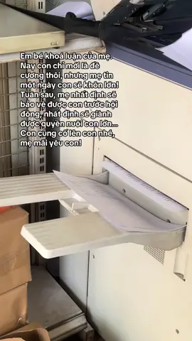 mẹ trằn trọc bao đêm vì con, mẹ mệc nhưng mẹ không bỏ cuộc! #khoaluantotnghiep #thesis #thesisproposal #nhatdinhsetotnghiepdunghan 