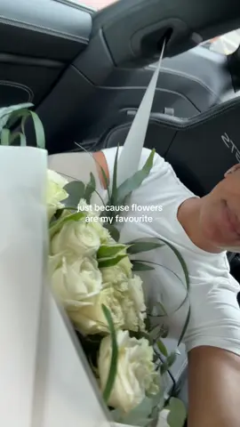 Just because flowers are my favs✨ #flowers #fyp 