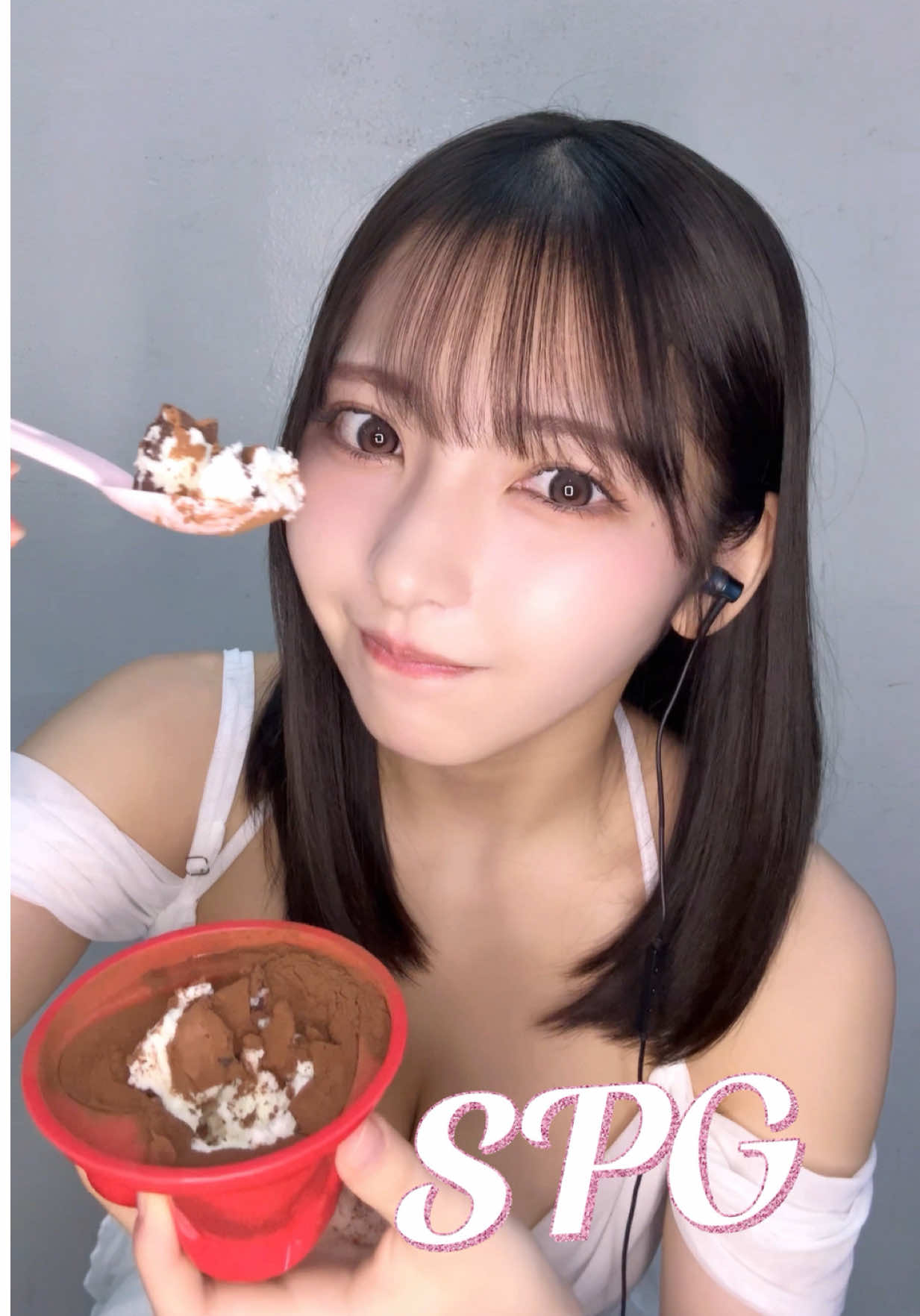 #ハートティラミス 食べたことある🍫❤️？ 10月20日から発売スタートした「ハートティラミス」アイス🤎 チョコのハートはパキッと、中のティラミスクリームも濃厚で美味しい🤤！ みんなもぜひチェックしてみてね！ @韓国アイス好き集まれ!【GOLD STAR公式】  #pr #ハートティラミスアイス #韓国スイーツ #コンビニスイーツ 