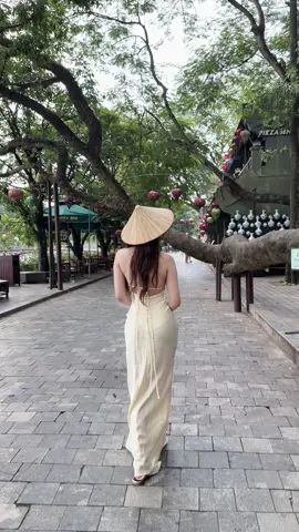 Trong trái tim ai cũng là đứa trẻ Thế nên cần kẹo ngọt và thương yêu 🤎#xem đến cuối có bất ngờ:))