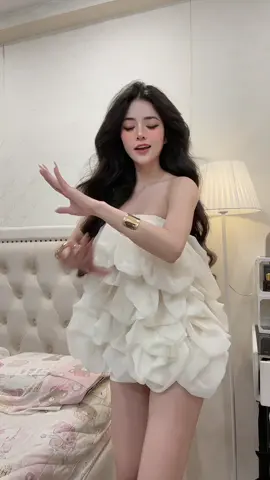 Ca livestream tiếp theo lúc 16h nhennn 🌝🧏🏻‍♀️ #xuhuong #viral #nganmigoi #fyp #xyzbca   