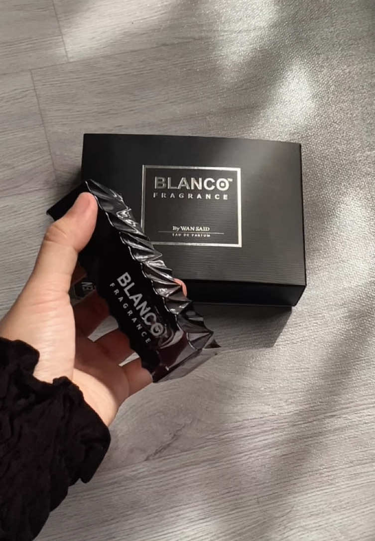 Replying to @Putera  #avenblanco#aven #perfumeblanco 