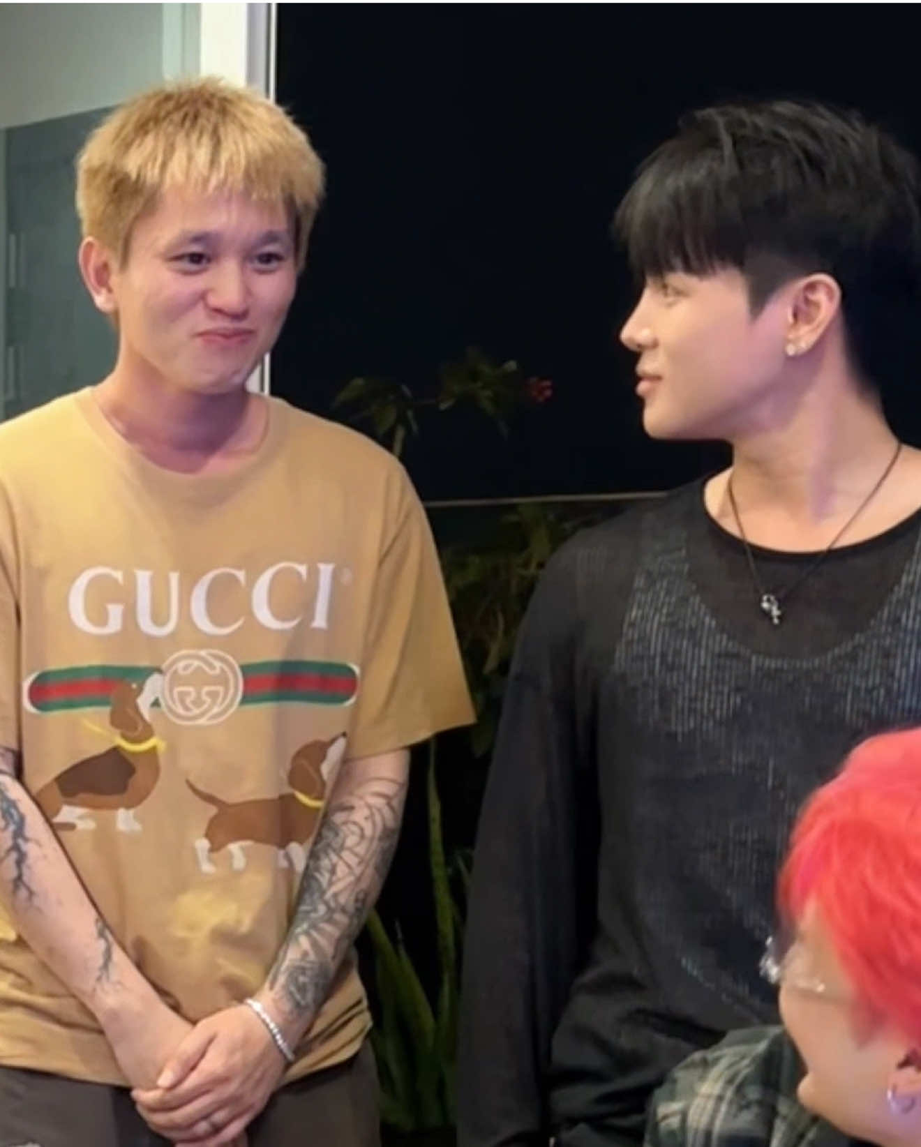 Tôi cảm thấy mình bị tấn conggg! 😤