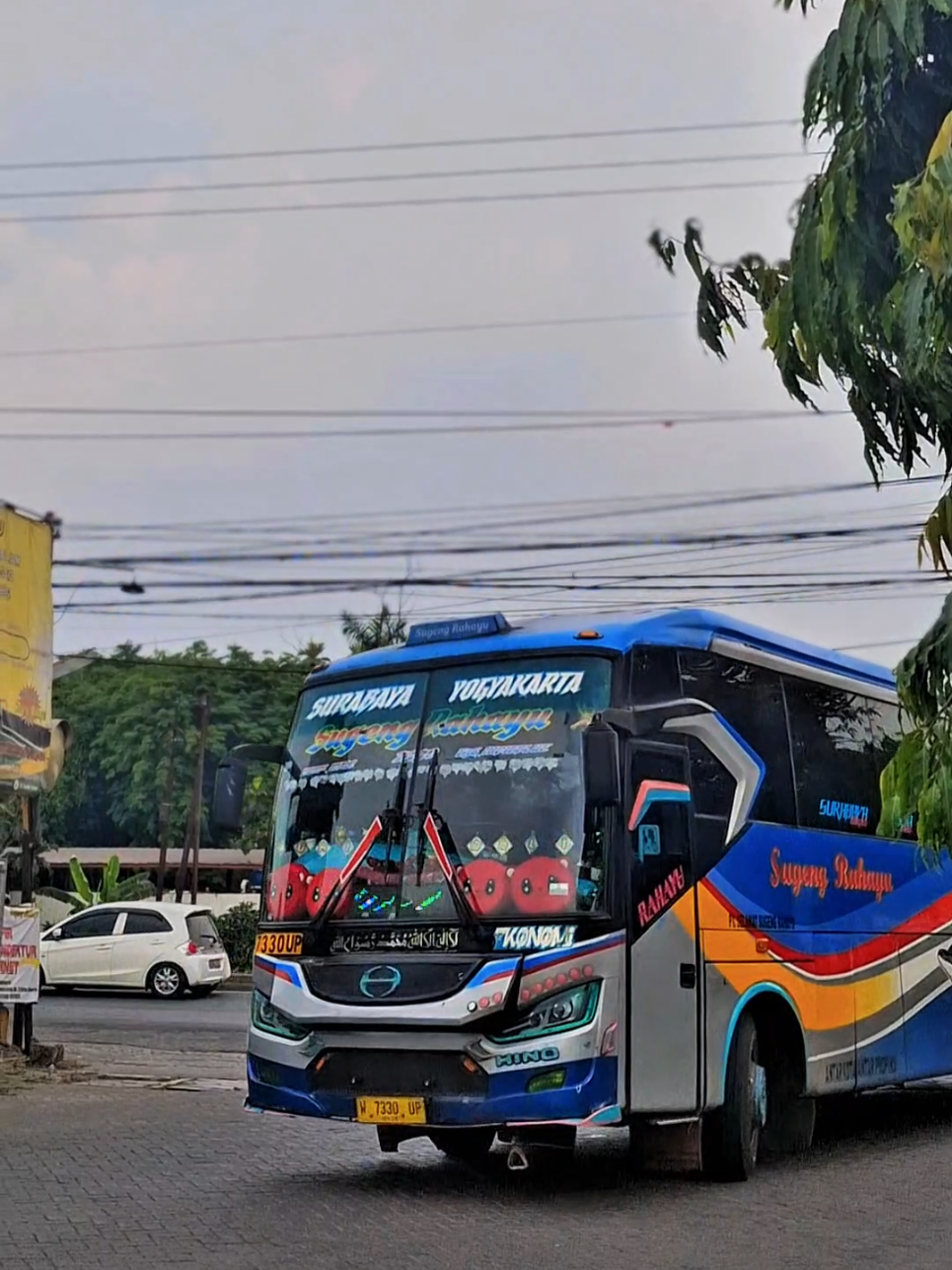 Sugeng Rahayu W 7330 UP (BUMI WALI) #sglovers #sumbergroup #buslovers #bismillahfyp #fyppppppppppppppppppppppp 