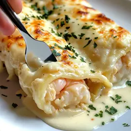 “These cheesy shrimp enchiladas are next-level 🔥🦐 creamy, cheesy, and packed with flavor in every bite! 🌮💛” #ShrimpEnchiladas #CheesyGoodness #FoodTok #DinnerGoals #EasyRecipes