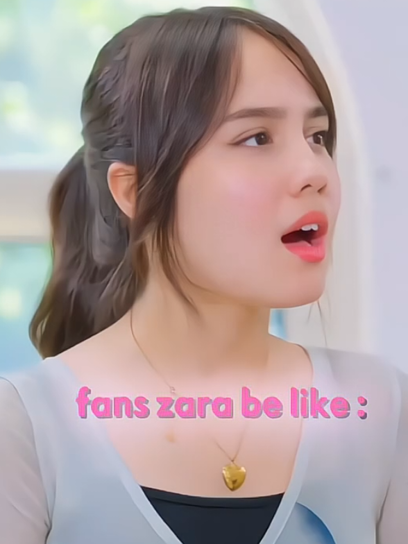 ngatain zara tapi ngga ngaca dulu karakter idolanya ky gmn, selama ini diem bukan berarti lupa yaa.  merasa paling tersakiti pdhl raisa agz aja nyakitin bnyk org, bnyk yg dirugiin karena ulah raisa, dia udh berubah tapi gaada dia minta maaf secara tulus/bahkan nyesel sm perbuatannya aja engga dibuat ngerasa bersalah terus