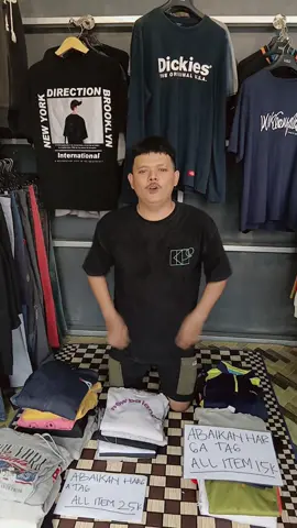 CLEAR AND SALEE !!! HARGA 50K JADI 25K 🥳 HARGA 35K JADI 15K 🥳 HARGA 10K JADI 15K 2PC 🥳 ALL BRAND BELI 1 GRATIS TOPI+APAREL BAGIAN LUAR 🥳🥳 CUMAN 1 HARI SAJO YA JHONS TIDAK ADA PERTAMBAHAN WAKTU !!! MANFAATKAN CLEAE AND SALE TIDAK DATANG RUGI JHONS 😋 #fyp #trifting #thrift #daintystore #lewatberanda 