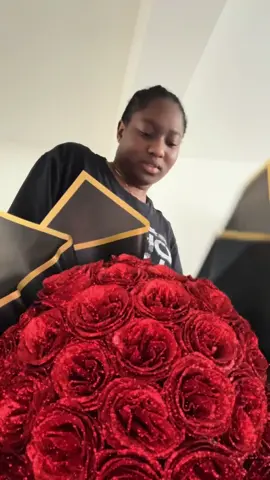 Stuur een bericht naar +31850601511Every day new Buisness idea 🤣🤣 #fyp #amsterdam #netherlands #flowers #bouquet 