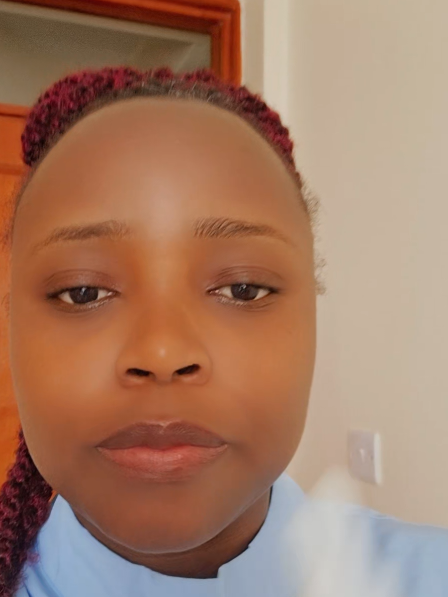 The serum that will help you address ingrowns, acne, dark spots, hyperpigmentation.  Do you also experience irritation after shaving or waxing? She comes with soothing effect.  I use it for that glow.  Ksh. 2500 #IngrownHair  #ingrownhairserum  #glowserum  #darkspots  #hyperpigmentation 