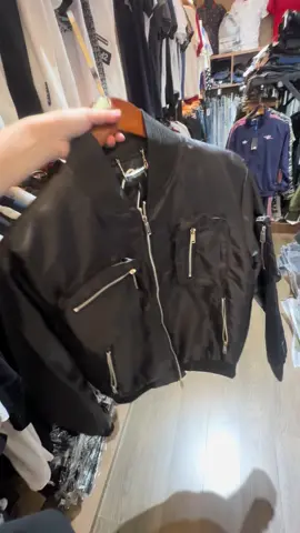 Khoác dsq quá nét #xuhuong #viral #fyp 