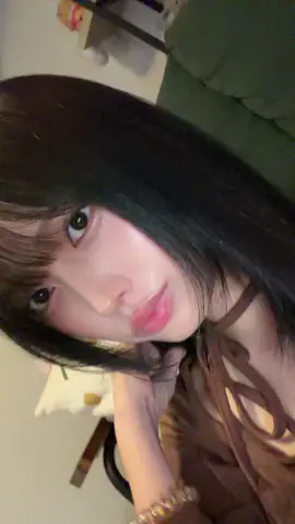 髪色まで変わっちまった