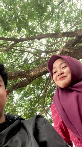 sok ketemu neh ya🥹🤗#fyppppppppppppppppppppppp #trending #foryou @vellylagiajur 