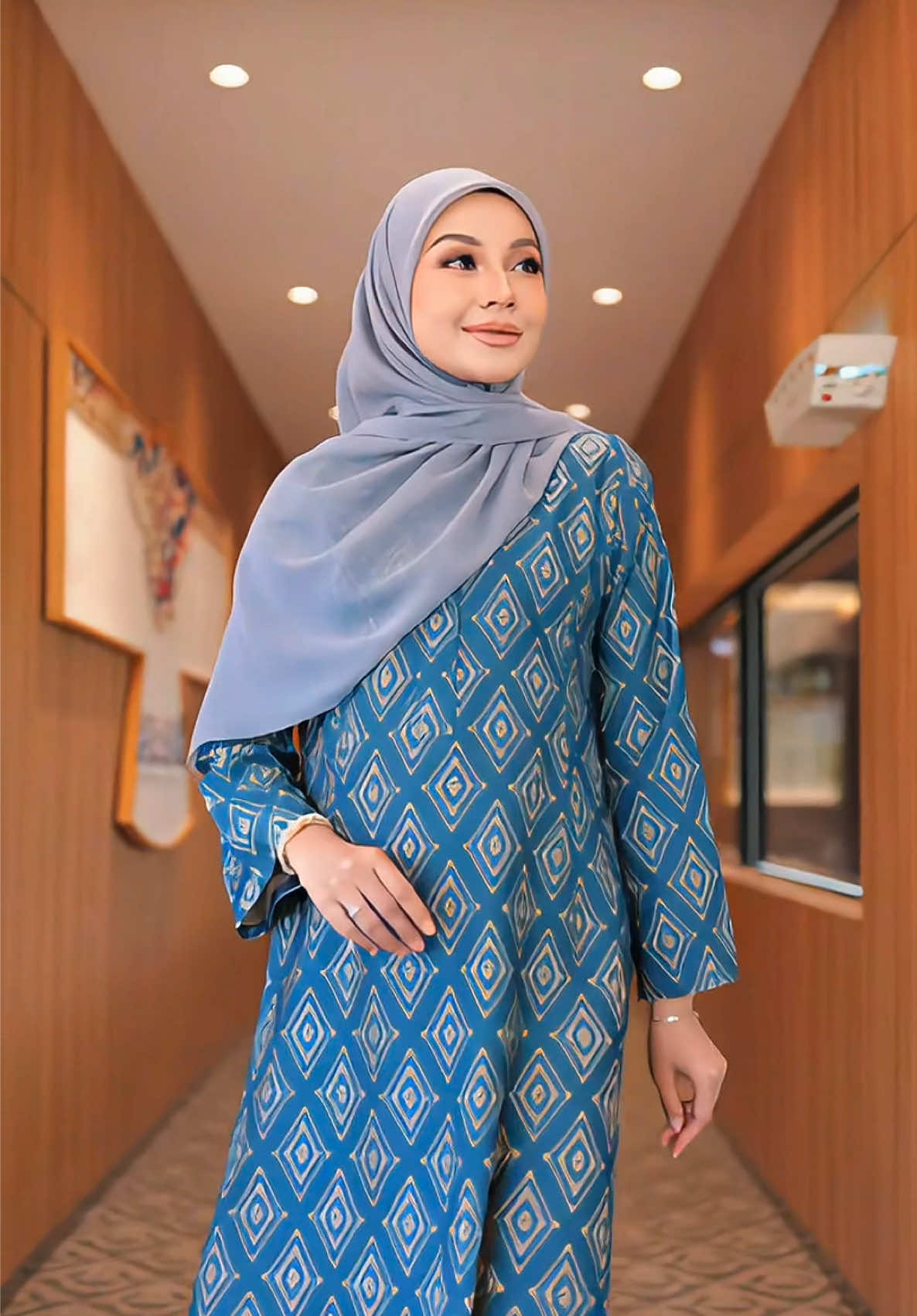 Nampak lebih bergaya bila pakai Kurung pahang rossa ni 🙈🫶🏻 #sheilashaari #kurungcantik #kurungmoden #hargamurah #fypシ゚ 